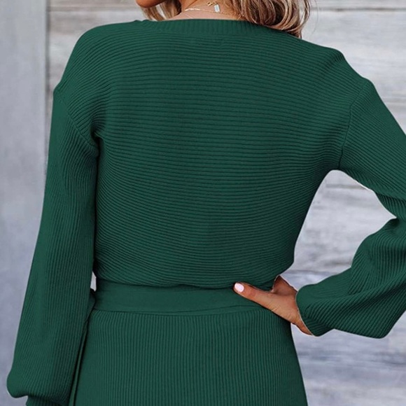 NWOT Wrap sweater dress - Picture 8 of 8